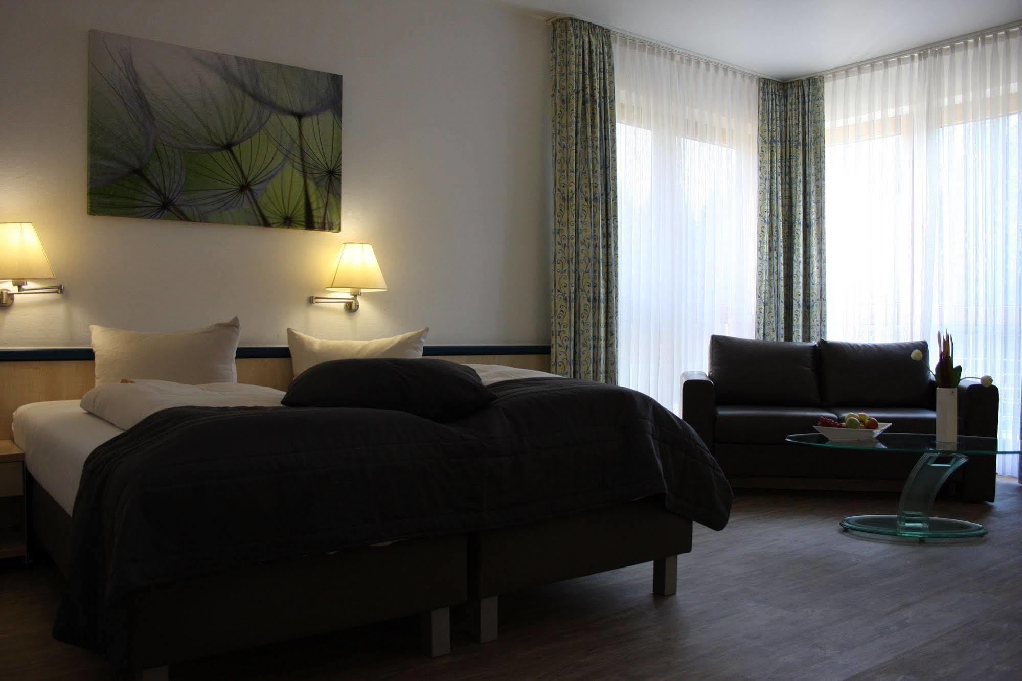 Sporthotel Fuchsbachtal Barsinghausen Eksteriør billede